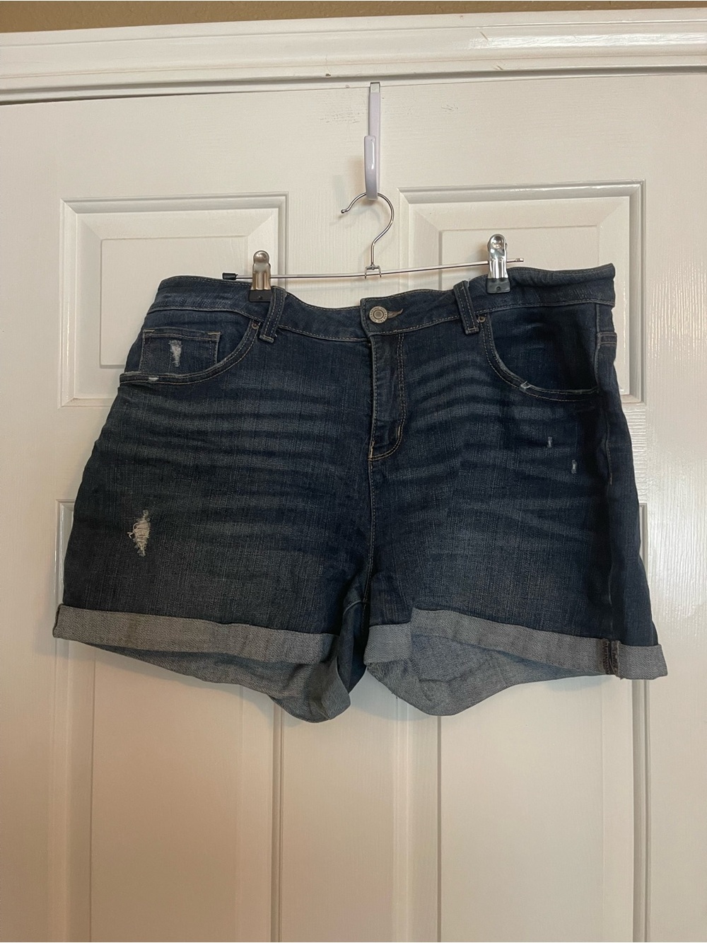 Time and Tru Dark Wash Rolled Cuff Denim Shorts